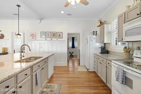 42 Rohde Avenue St. Augustine FL 32084