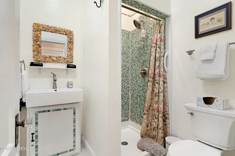 42 Rohde Avenue St. Augustine FL 32084