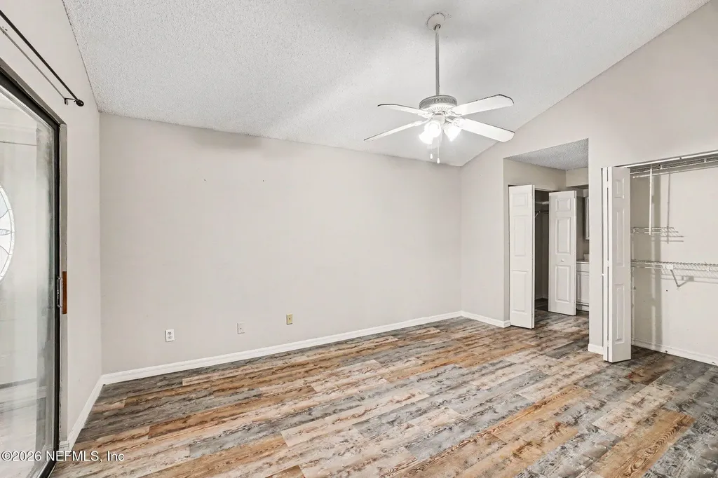 2483 Whispering Woods Boulevard Jacksonville FL 32246
