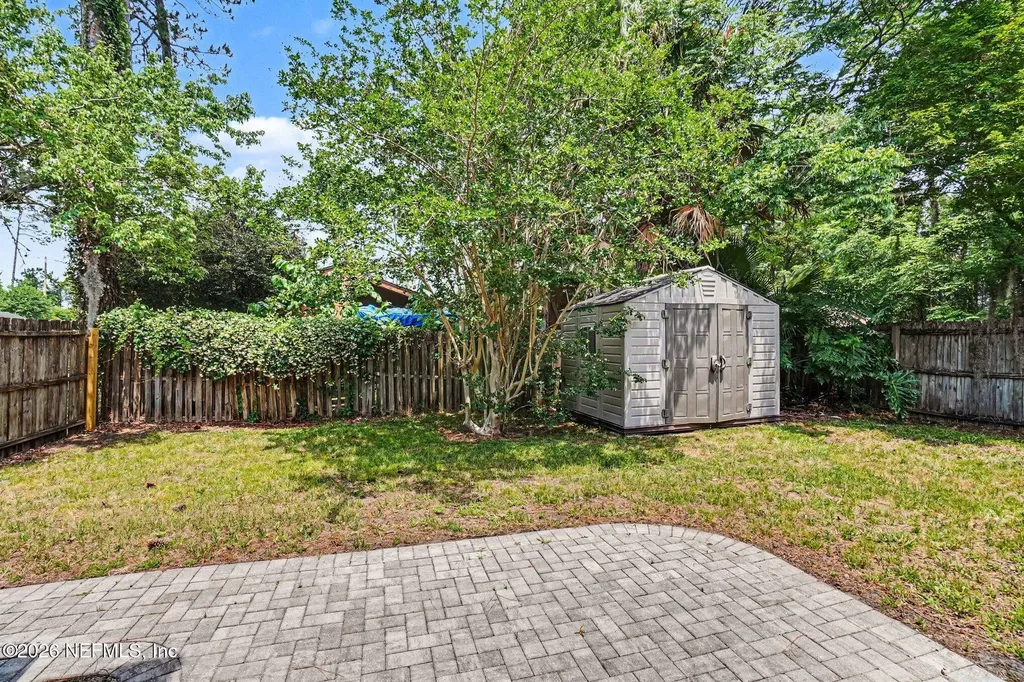 2483 Whispering Woods Boulevard Jacksonville FL 32246