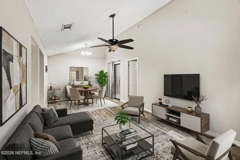 2483 Whispering Woods Boulevard Jacksonville FL 32246