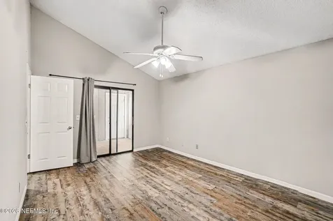 2483 Whispering Woods Boulevard Jacksonville FL 32246