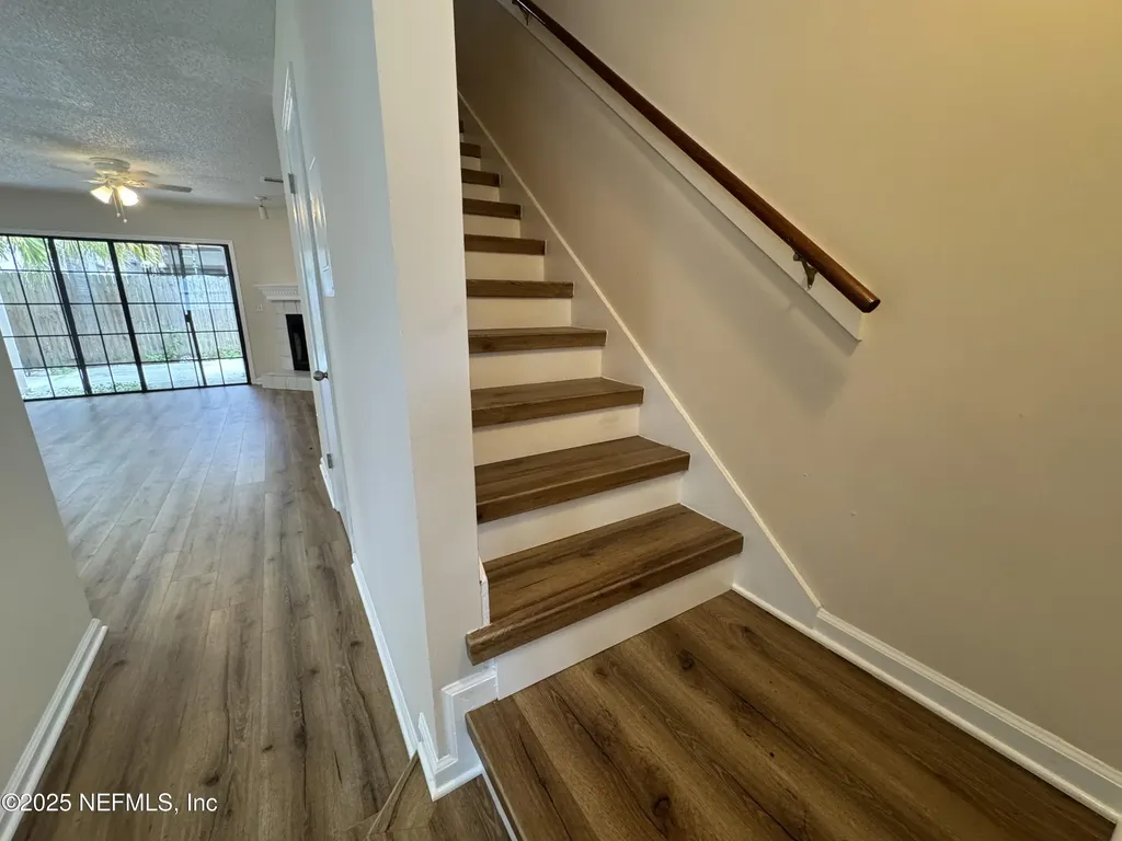 2075 Gail Avenue Jacksonville Beach FL 32250