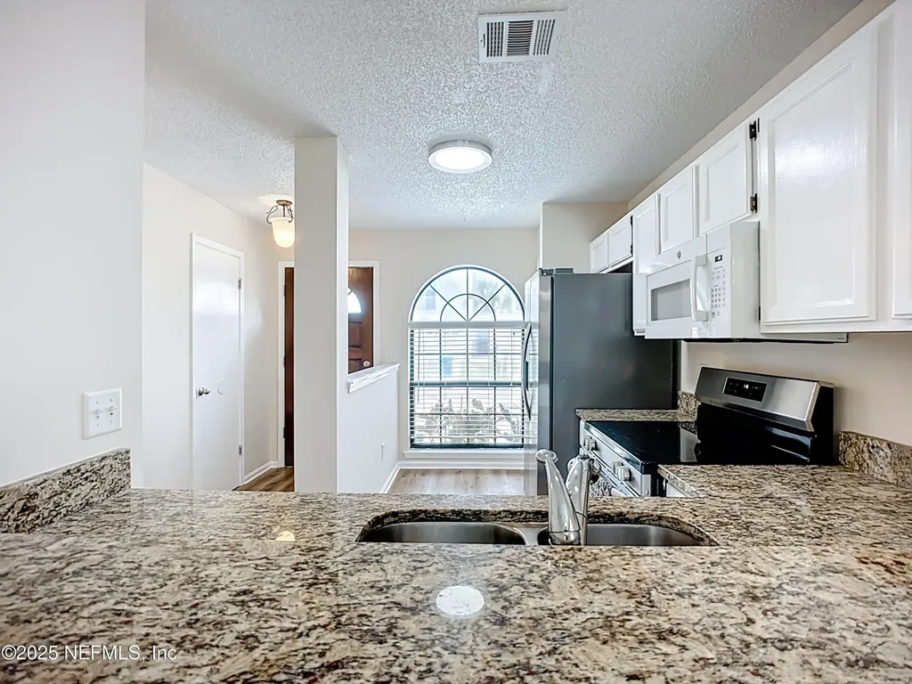 2075 Gail Avenue Jacksonville Beach FL 32250