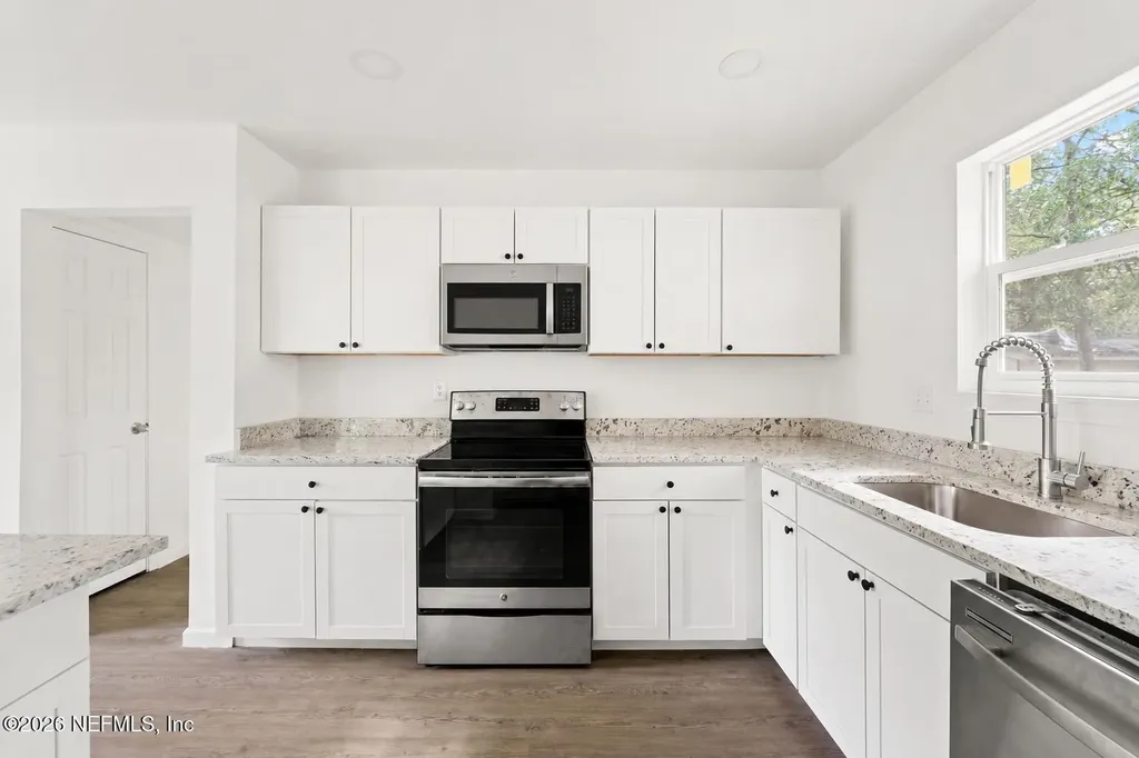 3806 Cambay Place Jacksonville FL 32210
