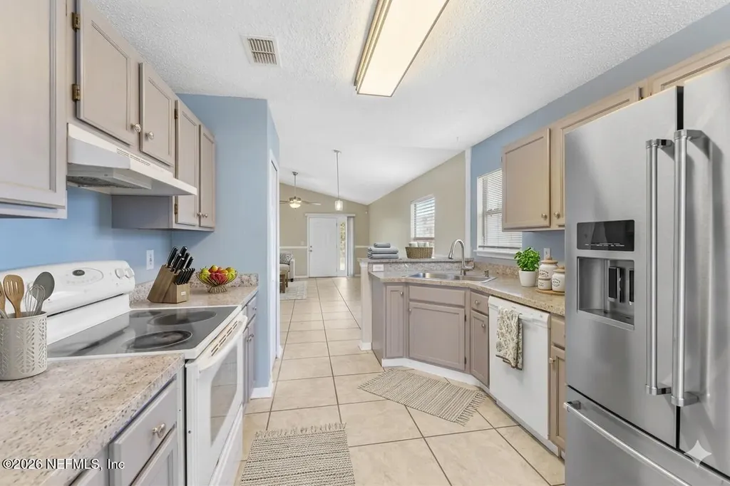 3013 Wavering Lane Middleburg FL 32068