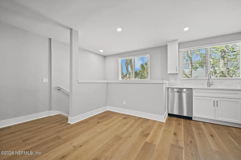 2107 2nd Street S Jacksonville Beach FL 32250