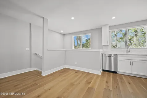 2107 2nd Street S Jacksonville Beach FL 32250