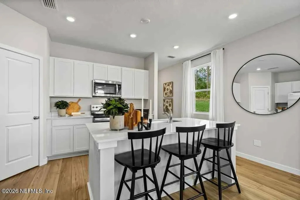 186 Brazil Nut Circle Jacksonville FL 32218