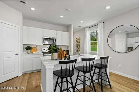 186 Brazil Nut Circle Jacksonville FL 32218