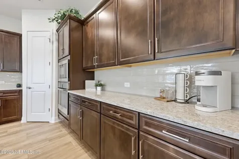 5304 Clapboard Cove Court Jacksonville FL 32226