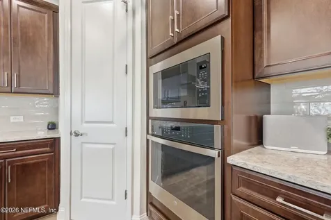 5304 Clapboard Cove Court Jacksonville FL 32226