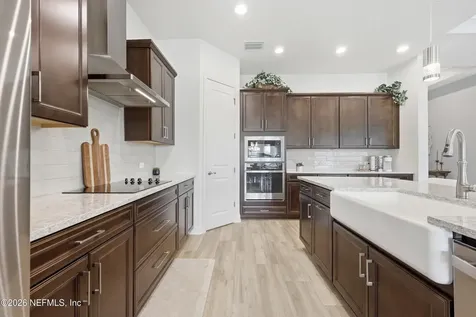 5304 Clapboard Cove Court Jacksonville FL 32226