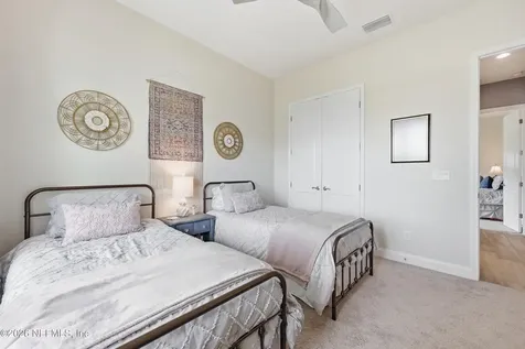 5304 Clapboard Cove Court Jacksonville FL 32226
