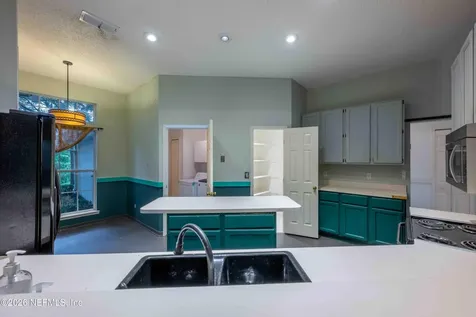 6034 Winding Bridge Drive Jacksonville FL 32277