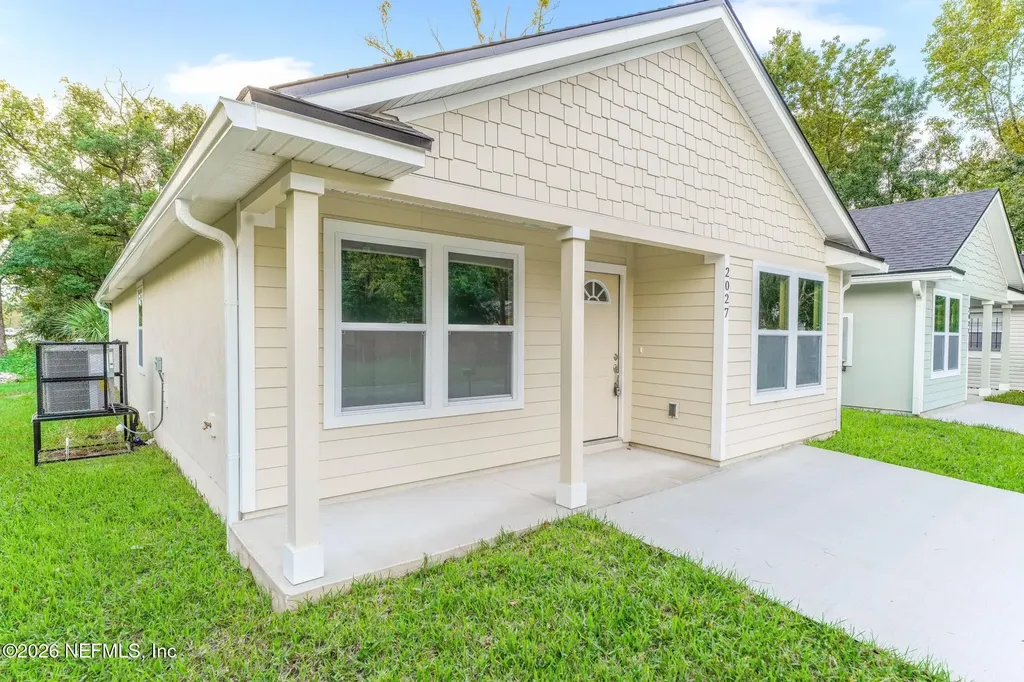2027 Mcmillan Street Jacksonville FL 32209