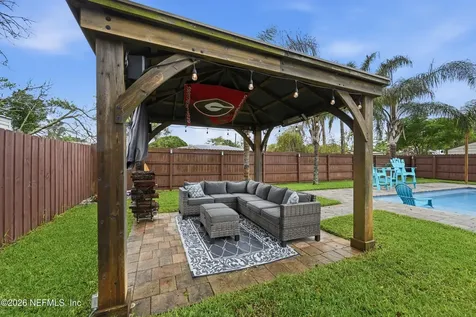 524 Patricia Lane Jacksonville Beach FL 32250