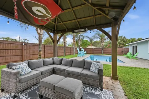524 Patricia Lane Jacksonville Beach FL 32250