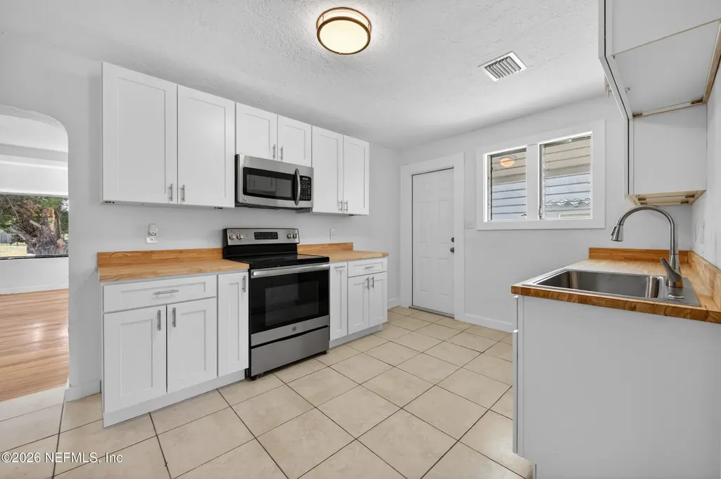 2109 Anastasia Drive South Daytona FL 32119