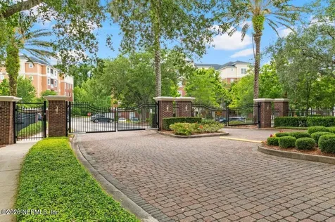4480 Deerwood Lake Parkway Jacksonville FL 32216
