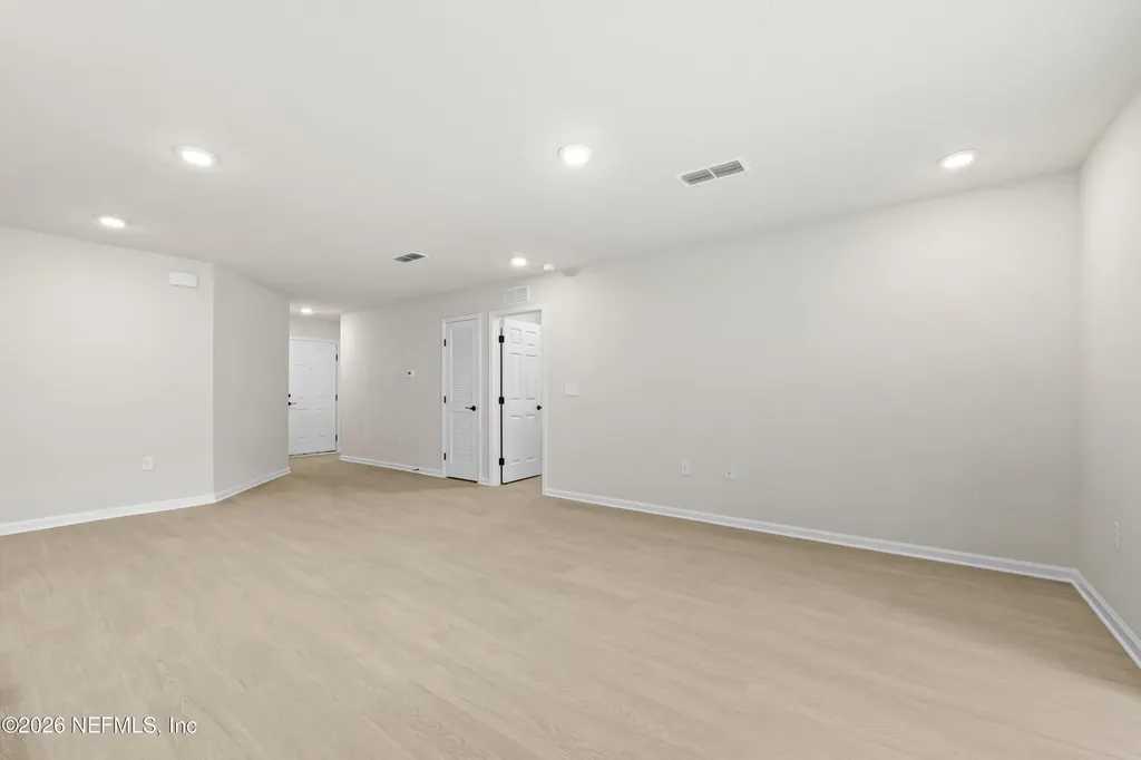 4637 Suray Avenue Jacksonville FL 32208