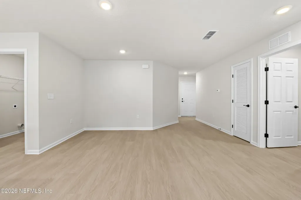 4637 Suray Avenue Jacksonville FL 32208