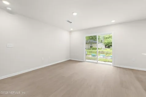 4637 Suray Avenue Jacksonville FL 32208