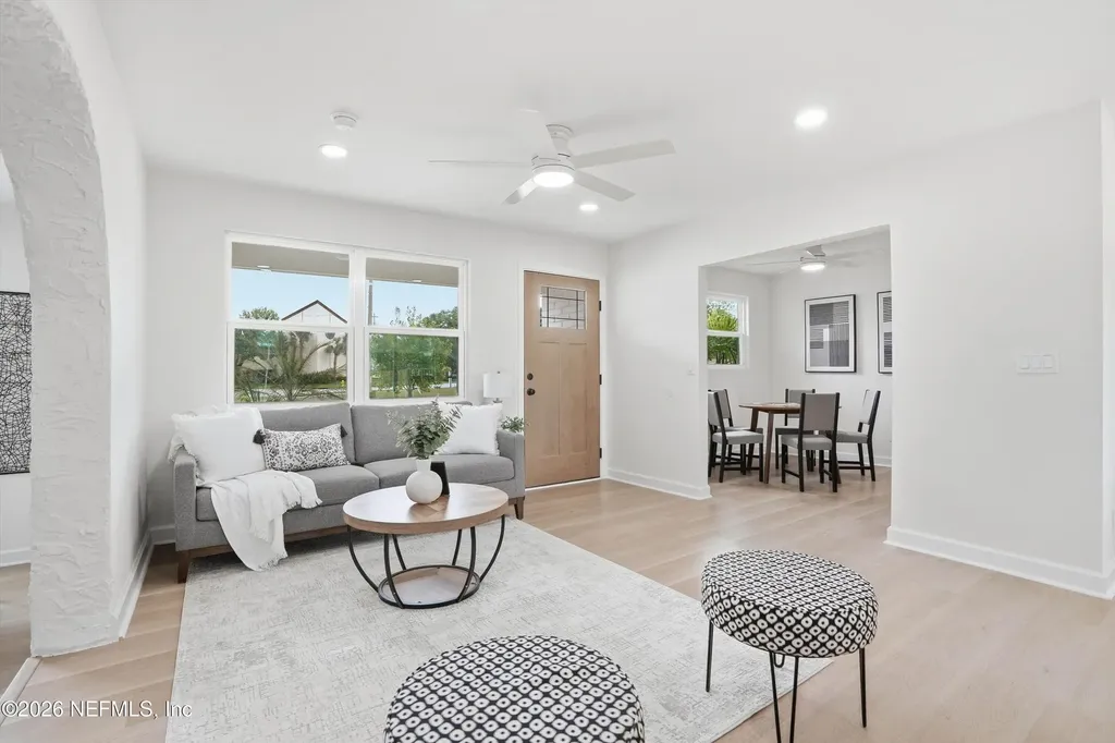 850 Holly Drive Jacksonville Beach FL 32250