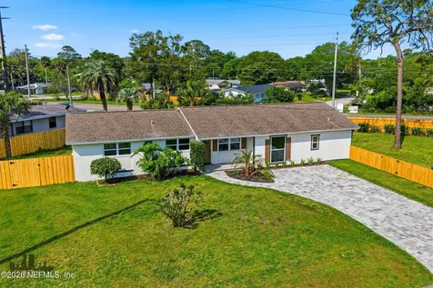 850 Holly Drive Jacksonville Beach FL 32250