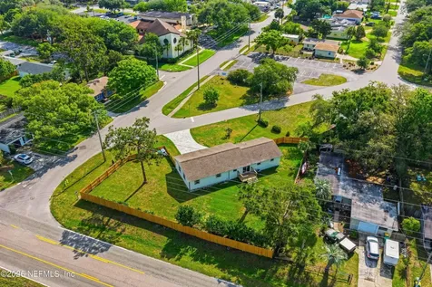 850 Holly Drive Jacksonville Beach FL 32250