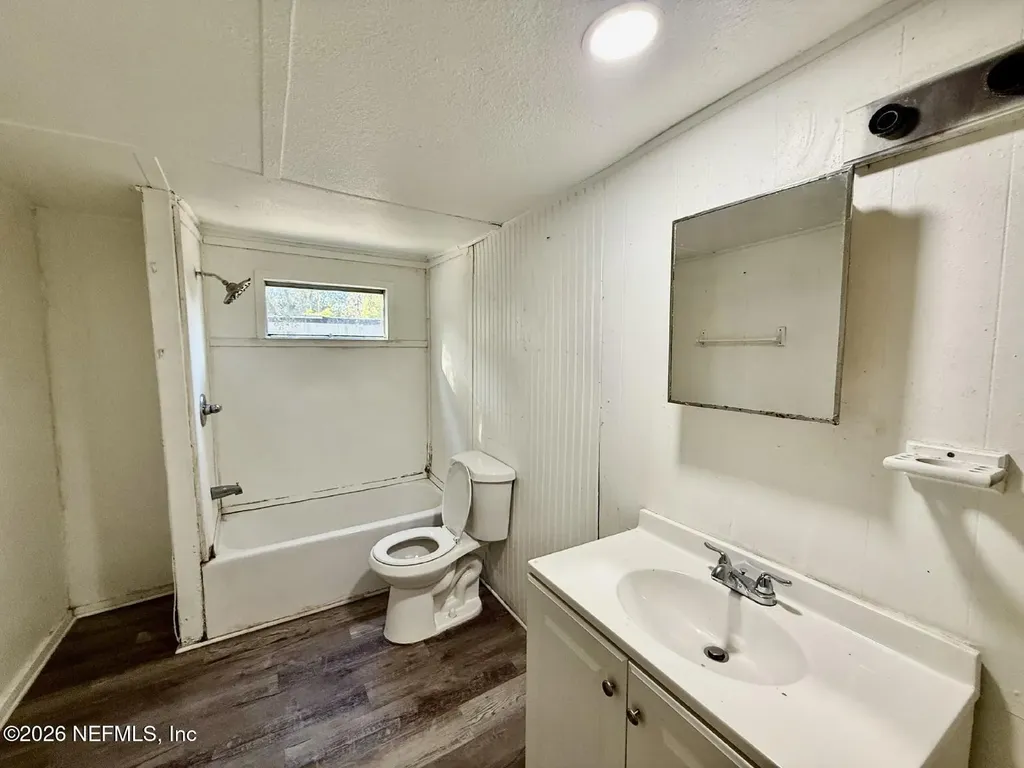 1511 S Palm Avenue Palatka FL 32177