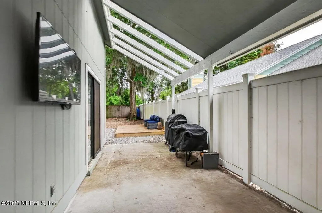 1395 Munson Cove Drive Jacksonville FL 32233