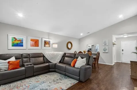1395 Munson Cove Drive Jacksonville FL 32233