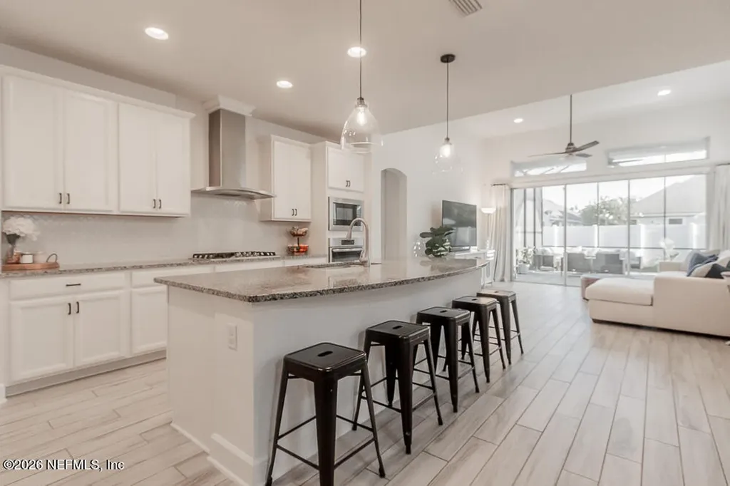 575 Park Lake Drive Ponte Vedra FL 32081