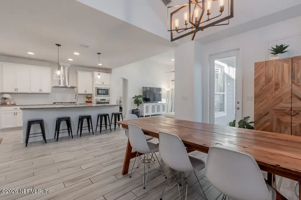 575 Park Lake Drive Ponte Vedra FL 32081