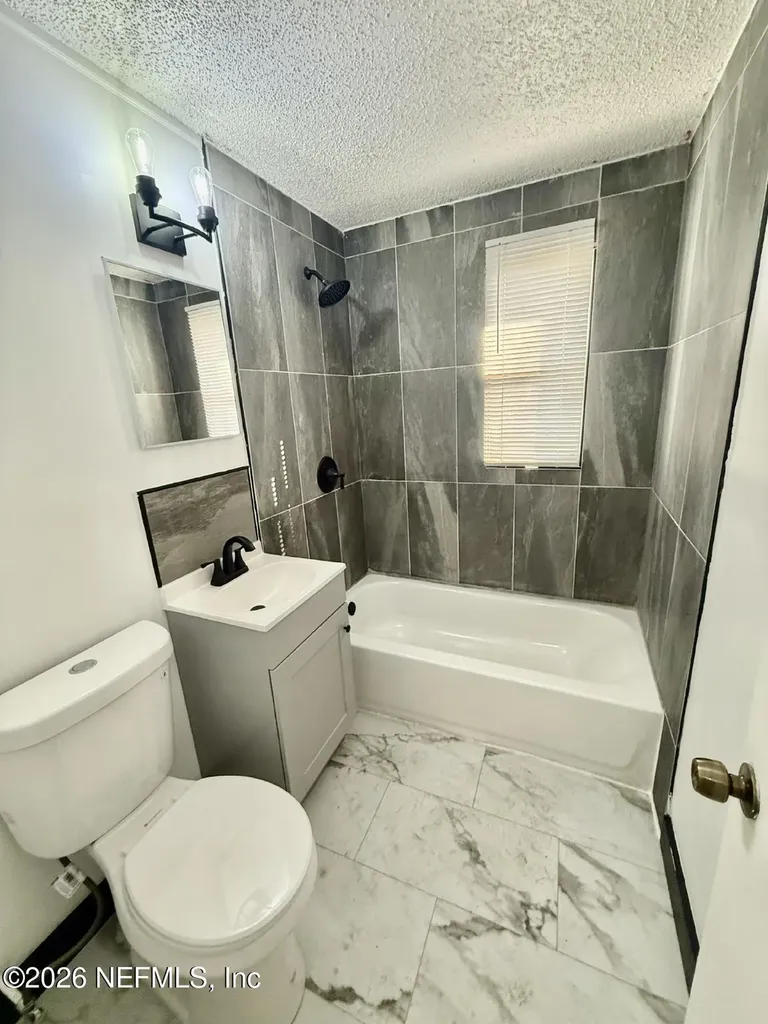 2540 W 25th Street Jacksonville FL 32209