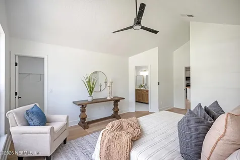 12570 Long Lake Court Jacksonville FL 32225