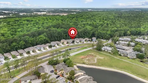 7736 Meadow Walk Lane Jacksonville FL 32256
