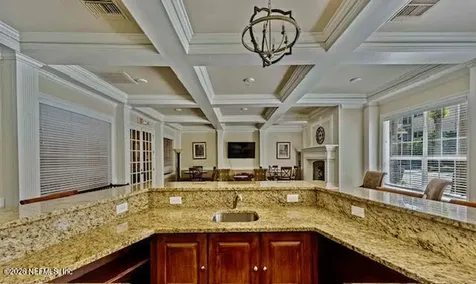 7800 Point Meadows Drive Jacksonville FL 32256
