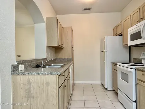 7800 Point Meadows Drive Jacksonville FL 32256