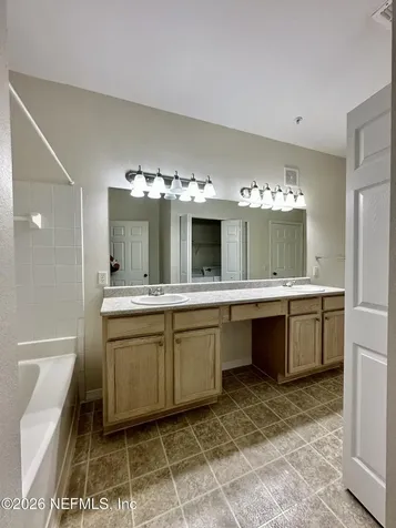 7800 Point Meadows Drive Jacksonville FL 32256