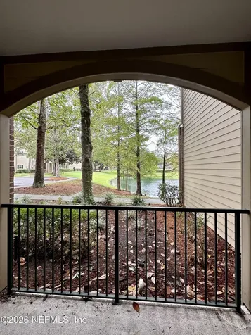 7800 Point Meadows Drive Jacksonville FL 32256