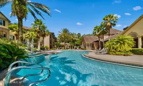 7800 Point Meadows Drive Jacksonville FL 32256