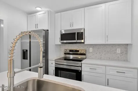 536 Sapelo Road Jacksonville FL 32216