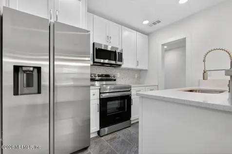536 Sapelo Road Jacksonville FL 32216