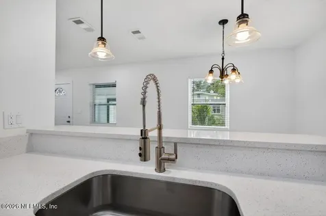536 Sapelo Road Jacksonville FL 32216