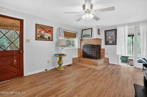 2205 Thorp Road Green Cove Springs FL 32043