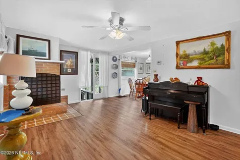 2205 Thorp Road Green Cove Springs FL 32043