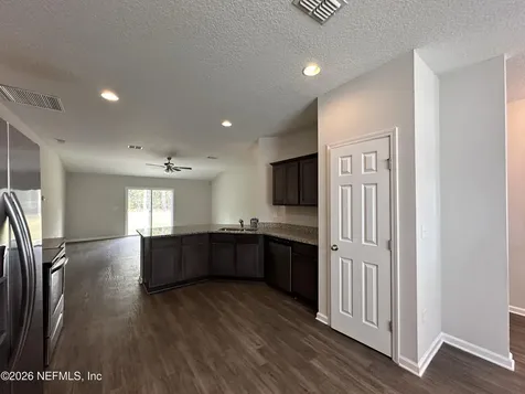 3460 Belfort Road Jacksonville FL 32216