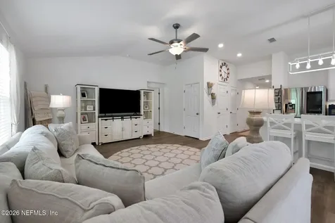 577 Wild Rose Lane Jacksonville FL 32218